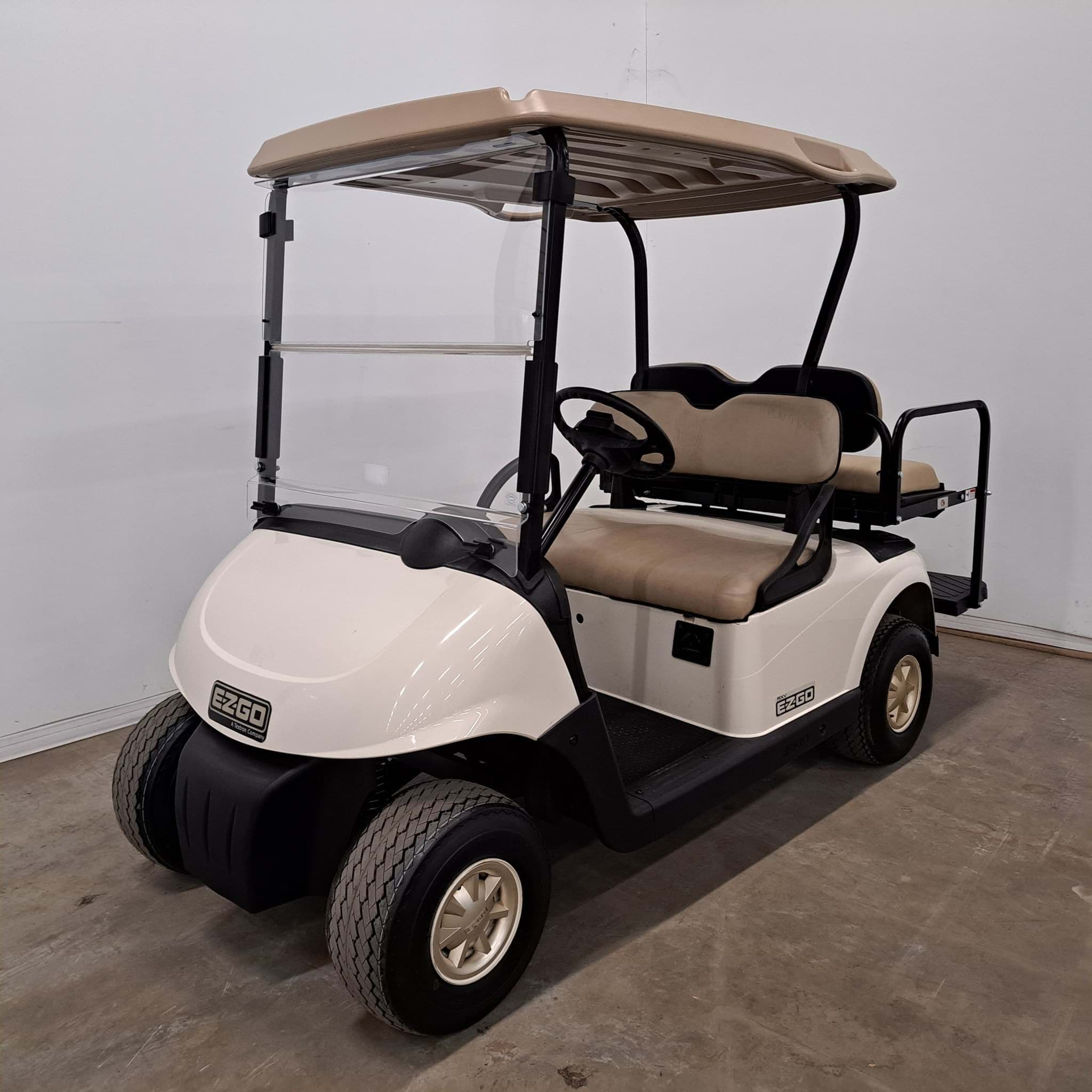 Picture of Refurbished - 2009 - Electric - EZGO - RXV - 4 Seater - White