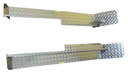 Picture of Formed diamond plate running boards with front splash guard